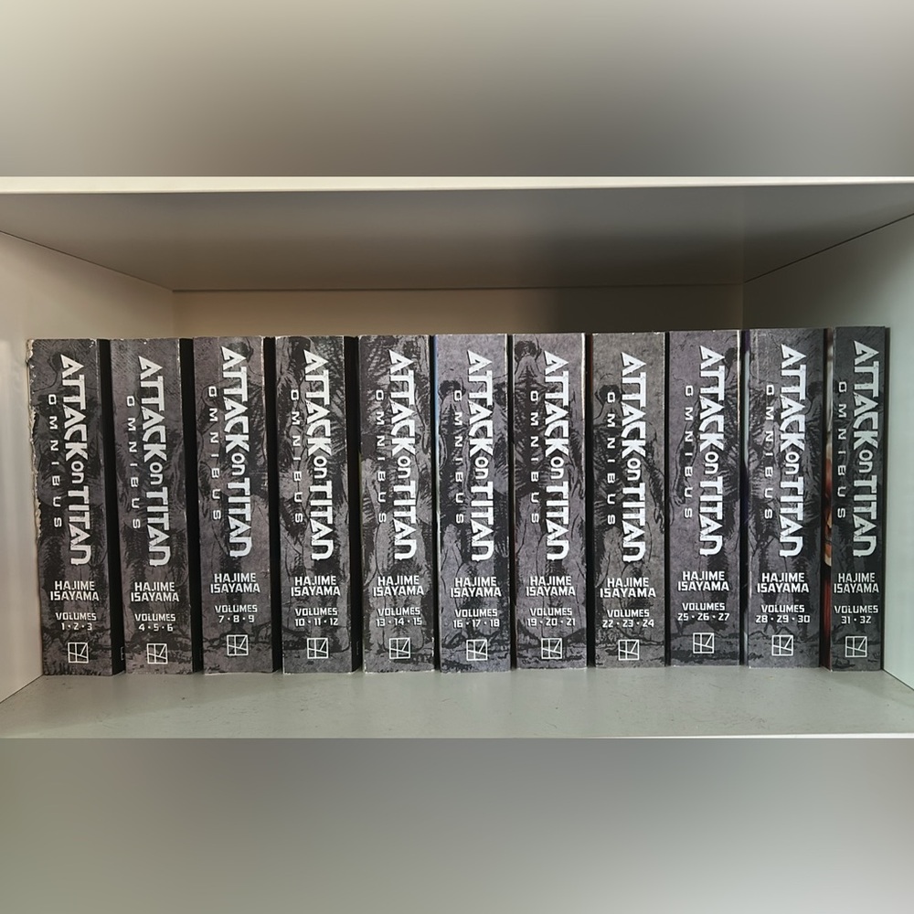 Attack on Titan WHOLE SERIES books 1-32